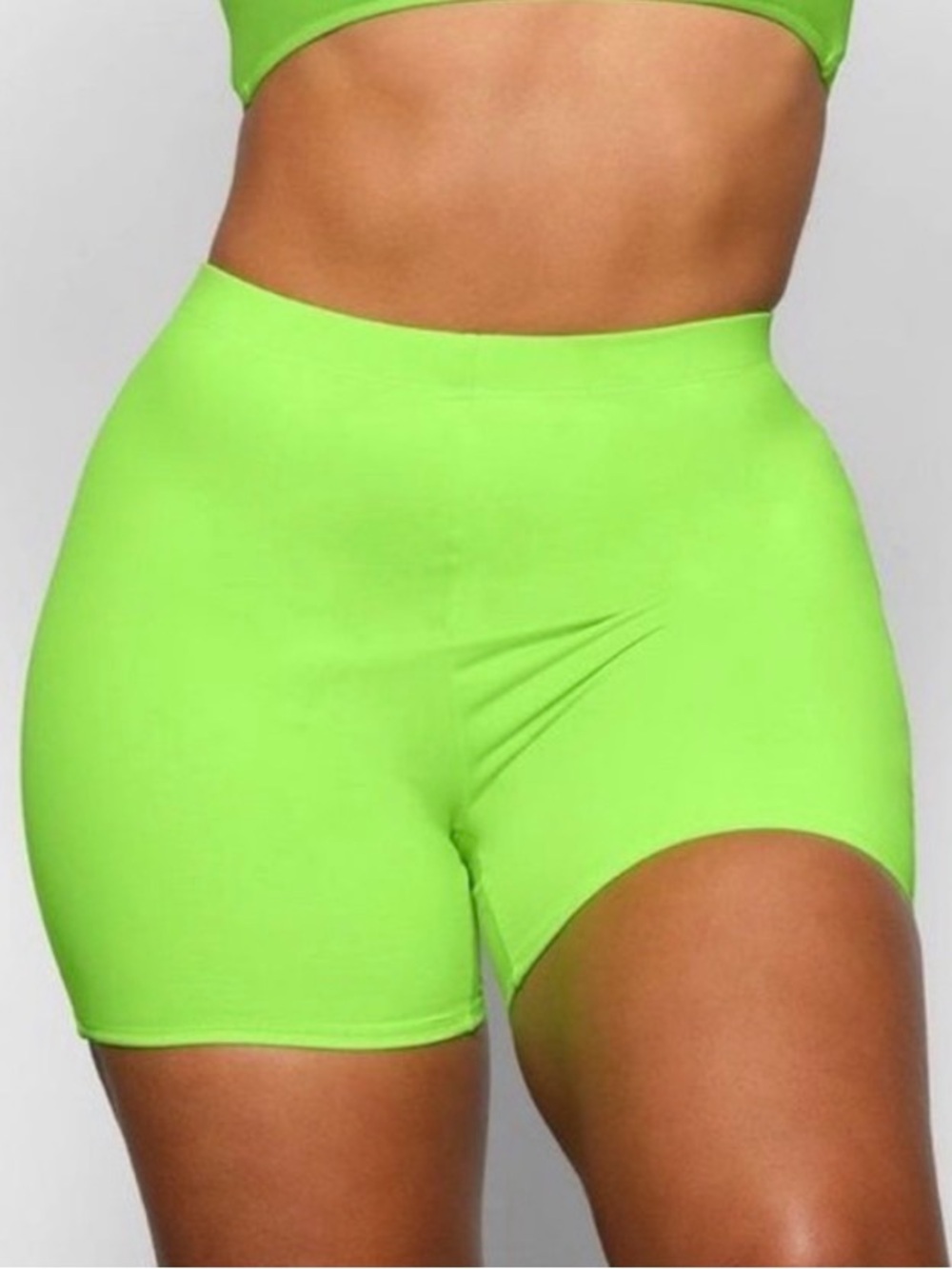 💚 SKIMS Recycled Swim Mid Waist Short | Neon Green | M | NWT 🏷️